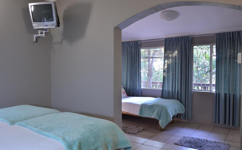Ebundu Lodge White River Exterior photo