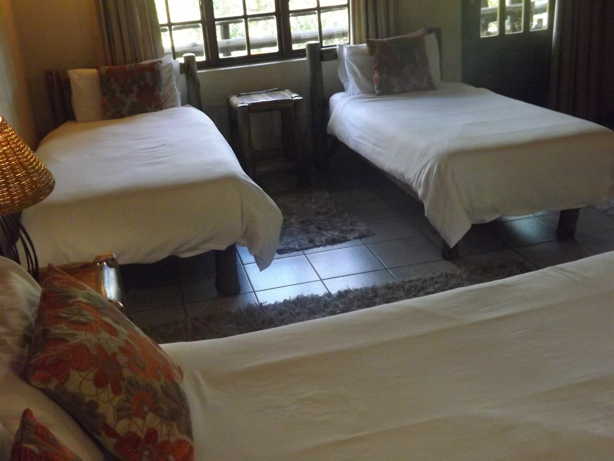 Ebundu Lodge White River Exterior photo
